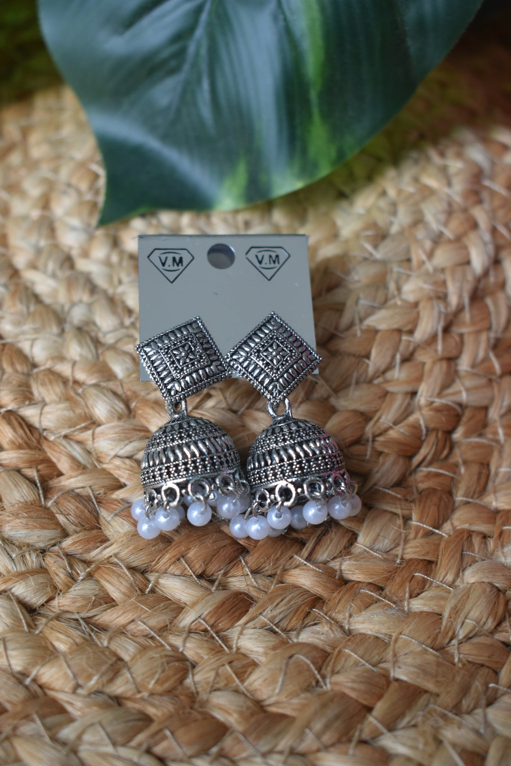 Budget-Friendly Jhumka Hamper – 3+1 Free Exclusive Jhumka