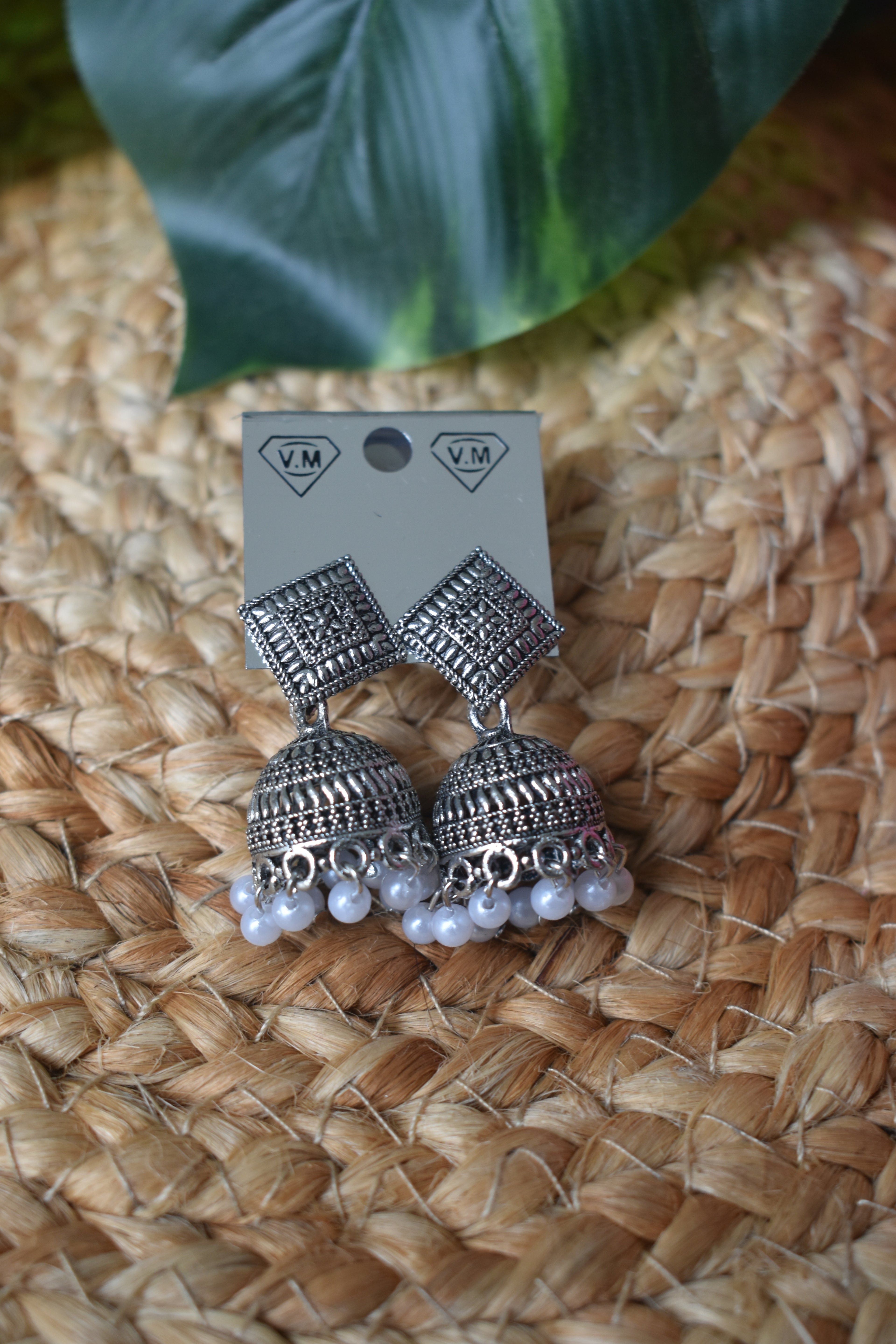 Budget-Friendly Jhumka Hamper – 3+1 Free Exclusive Jhumka